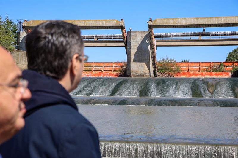 Αυτοψία του Απόστολου Τζιτζικώστα στο φράγμα Έλλης στην Ελεούσα Θεσσαλονίκης φωτο2 (29/4/2023)
