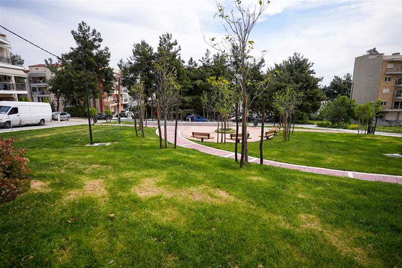 Το Πάρκο Αιγυπτιάδη στην Καλαμαριά εγκαινίασε ο Α. Τζιτζικώστας με τον Γ. Δαρδαμανέλη φωτο9 (2/5/2023)