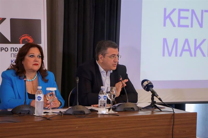 Το πρόγραμμα του Φεστιβάλ Επταπυργίου 2023 παρουσίασε ο Περιφερειάρχης Κεντρικής Μακεδονίας Απόστολος Τζιτζικώστας και η Πρόεδρος του Κέντρου Πολιτισμού Άννα Μυκωνίου4 (8/5/2023)