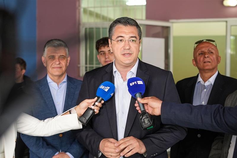 Δήλωση του Α. Τζιτζικώστα μετά την άσκηση του εκλογικού δικαιώματός του στη Βραχιά Θεσσαλονίκης φωτο4 (21/5/2023)