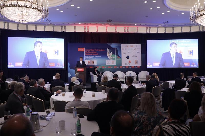 Επίσημη επίσκεψη του Περιφερειάρχη Κεντρικής Μακεδονίας Απόστολου Τζιτζικώστα στη Νέα Υόρκη – Ομιλία στο ετήσιο συνέδριο του Economist φώτο 2 (11/7/2023)