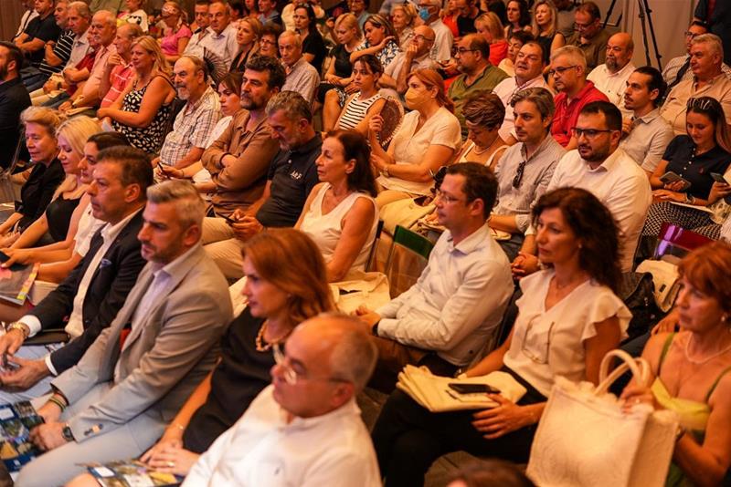 Ο Α. Τζιτζικώστας παρουσίασε τα έργα αστικής ανάπτυξης στις πόλεις της Περιφέρειας Κεντρικής Μακεδονίας φωτο5 (20/7/2023)