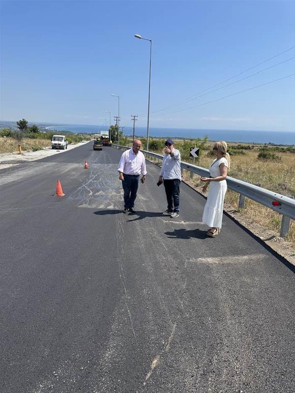 Συνεχίζονται οι παρεμβάσεις ασφαλτόστρωσης από την Περιφερειακή Ενότητα Πιερίας στο οδικό δίκτυο αρμοδιότητάς της (4/7/2023)