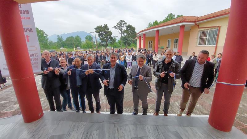 Εγκαίνια Έκθεσης ΕΠΑΛ- κοπή κορδέλας (15/5/2023)