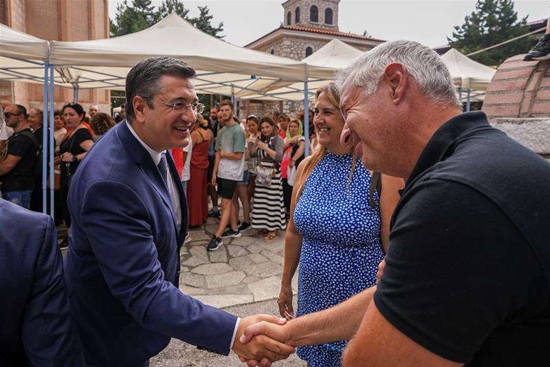 Ο Περιφερειάρχης Κεντρικής Μακεδονίας Απόστολος Τζιτζικώστας στις εκδηλώσεις για τον Δεκαπενταύγουστο στην Παναγία Σουμελά στο Βέρμιο Ημαθίας φώτο 5 (16/8/2023)