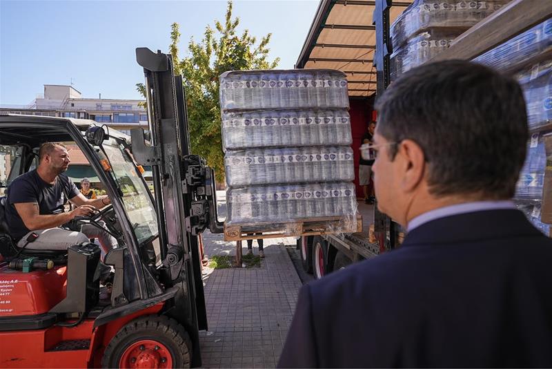 Η Περιφέρεια και η κοινωνία της Κ. Μακεδονίας στο πλευρό των πλημμυροπαθών-130 τόνοι βοήθειας φωτο3 (12/9/2023)