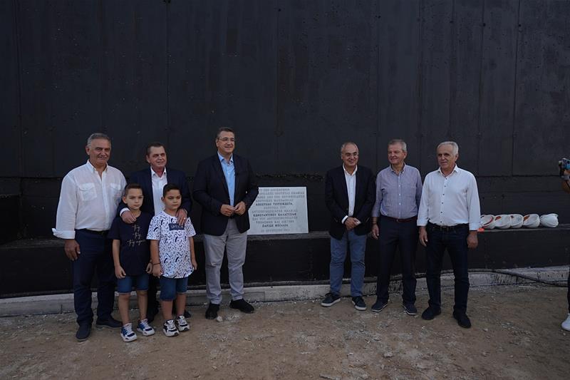 Ο Περιφερειάρχης Κεντρικής Μακεδονίας Απόστολος Τζιτζικώστα θεμελίωσε το νέο Διοικητήριο Ημαθίας στη Βέροια φώτο 7 (20/9/2023)