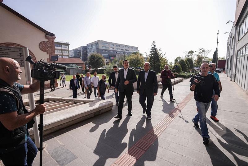 Συνάντηση του Περιφερειάρχη Κ. Μακεδονίας Α. Τζιτζικώστα με τον πρώην Πρωθυπουργό Κ. Καραμανλή φωτο1 (23/10/2023)