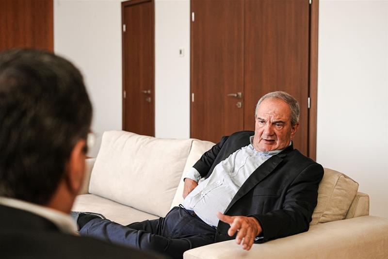 Συνάντηση του Περιφερειάρχη Κ. Μακεδονίας Α. Τζιτζικώστα με τον πρώην Πρωθυπουργό Κ. Καραμανλή φωτο7 (23/10/2023)