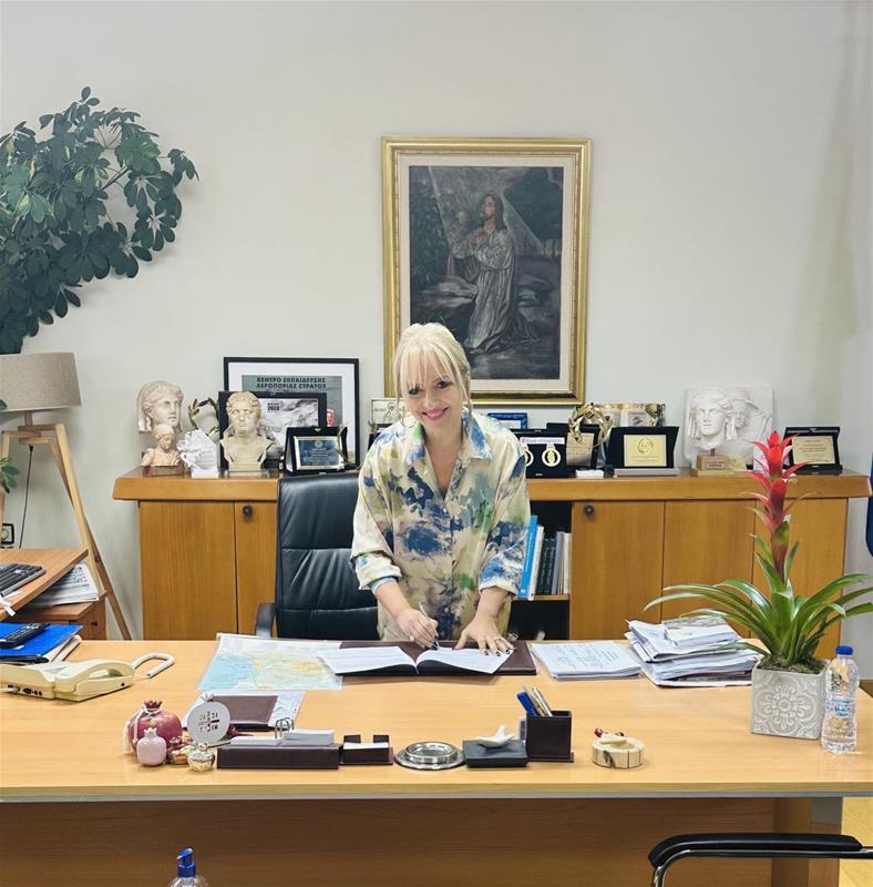 Υπογραφή σύμβασης από την Αντιπεριφερειάρχη Πιερίας για τη συντήρηση της Γέφυρας της Ανδρομάχης (19/10/2023)