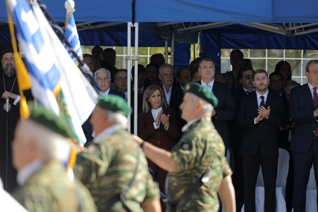 Η Περιφερειάρχης Αθηνά Αηδονά στη στρατιωτική παρέλαση της 28ης Οκτωβρίου